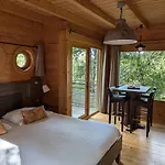 Les Dans Les Bois Logis Villedubert