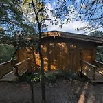 Les Cabanes Dans Les Bois 3*