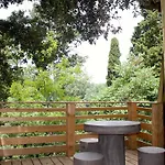 Les Dans Les Bois Logis Hotell Villedubert