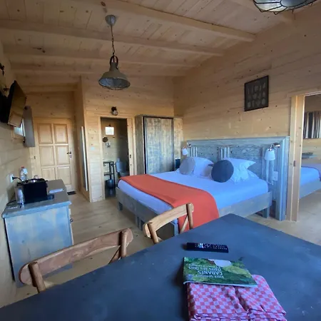 Hotel Les Dans Les Bois Logis 3*