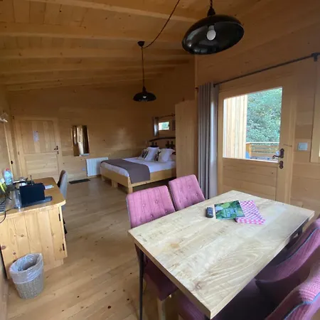 Les Dans Les Bois Logis Villedubert