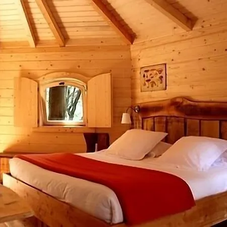 Les Dans Les Bois Logis 3*