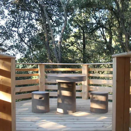 Les Dans Les Bois Logis Hotel