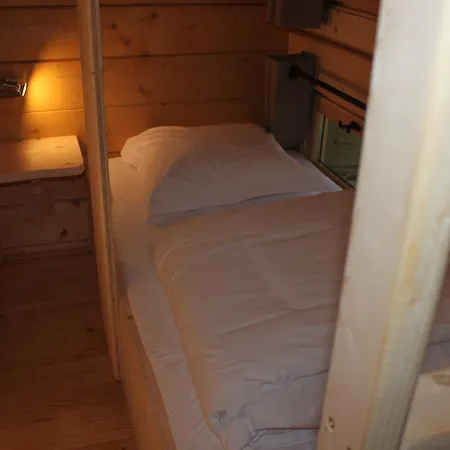 Les Dans Les Bois Logis Hotel