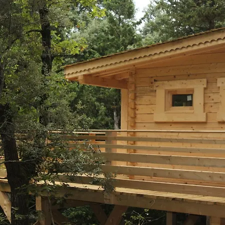 Les Dans Les Bois Hotel 3*