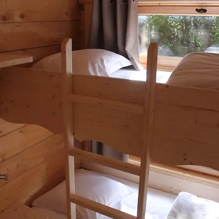 Les Dans Les Bois Hotel