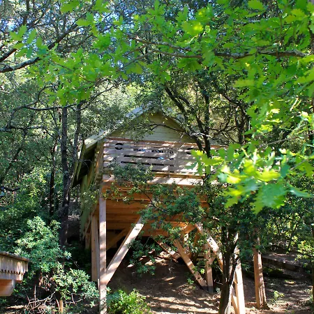 Les Dans Les Bois Logis 3*
