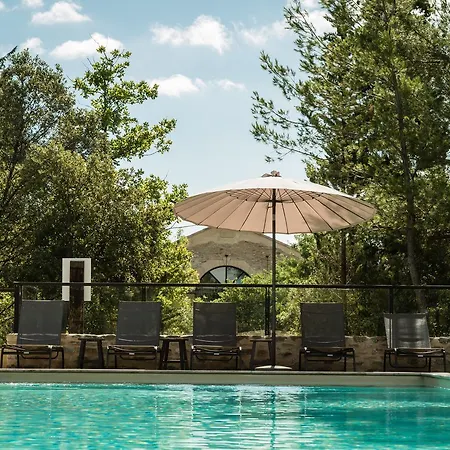 Les Dans Les Bois Hotel