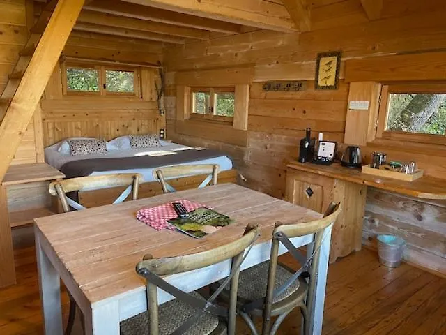 Les Dans Les Bois Logis Otel 3*